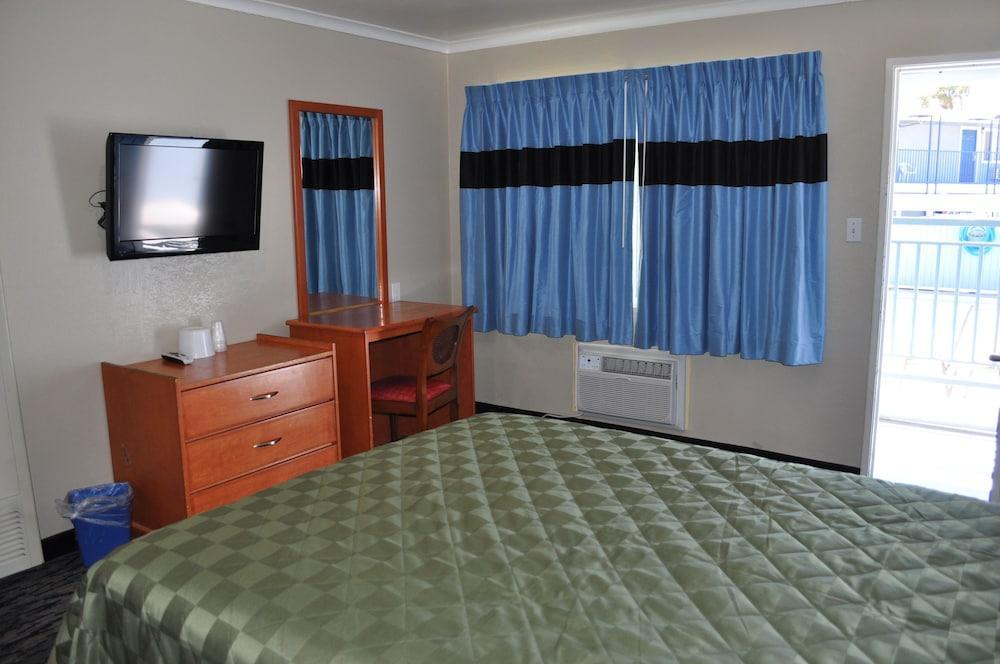 Knights Inn Санта Круз Екстериор снимка